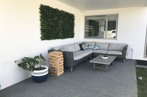 Photo of property in 2unit Mahana Place, Raglan, 3225