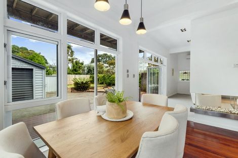 Photo of property in 12 Domain Street, Devonport, Auckland, 0624
