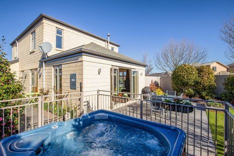 Photo of property in 1 Richard Seddon Drive, Northwood, Christchurch, 8051