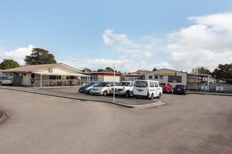 Photo of property in 5 Greenpark Way, Greerton, Tauranga, 3112