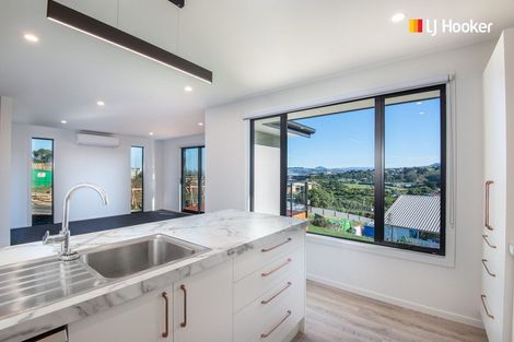 Photo of property in 14 Sunset Terrace, Waikanae Beach, Waikanae, 5036