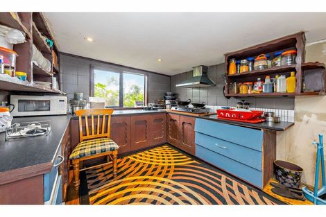 Photo of property in 12 Nicola Place, Mangere, Auckland, 2022