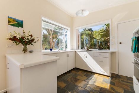 Photo of property in 93 Doon Street, Vauxhall, Dunedin, 9013