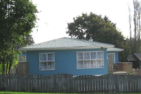 Photo of property in 1/78 Glen Road, Ranui, Auckland, 0612