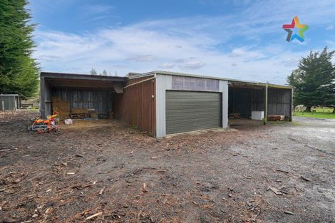 Photo of property in 220 Mill Road South, Seaward Bush, Invercargill, 9871