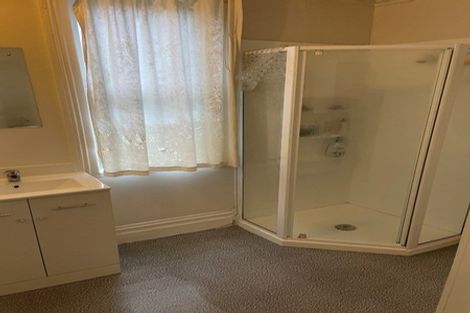 Photo of property in 51 Sturges Road, Henderson, Auckland, 0612