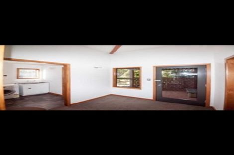 Photo of property in 8 Otonga Way, Churton Park, Wellington, 6037