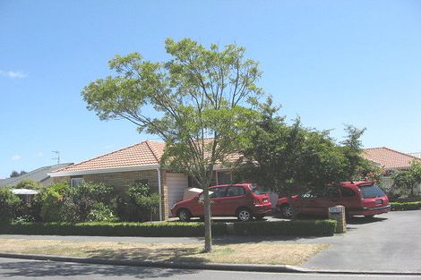 Photo of property in 2/18 Kirsten Place, Parklands, Christchurch, 8083