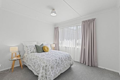 Photo of property in 19 Omori Place, Castlecliff, Whanganui, 4501