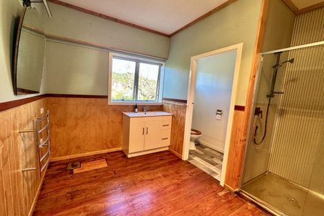 Photo of property in 254 Mangaonga Road, Ahititi, Urenui, 4378