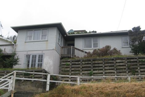 Photo of property in 37 Bedford Street, Northland, Wellington, 6012