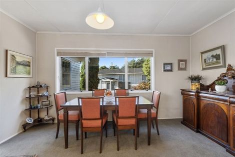 Photo of property in 11 Valley View Road, Glenfield, Auckland, 0629