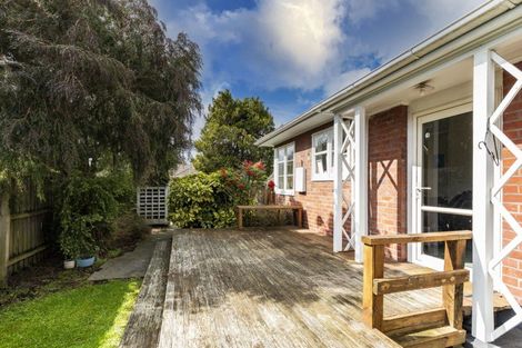 Photo of property in 17 Paeroa Street, Riccarton, Christchurch, 8041