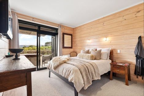 Photo of property in 33 Tongue Farm Road, Matakana, Warkworth, 0985