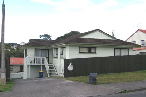 Photo of property in 4 Landsdale Place, Massey, Auckland, 0614