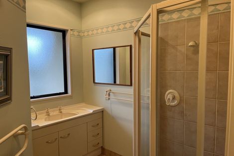 Photo of property in 39 Abby Road, Fitzherbert, Palmerston North, 4410