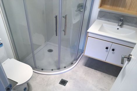 Photo of property in 56u4 May Street, Hamilton East, Hamilton, 3216