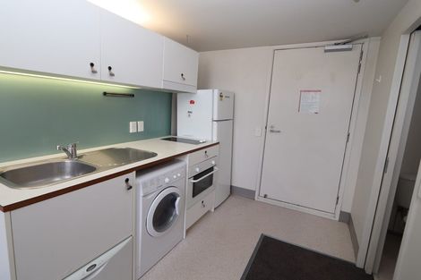 Photo of property in Urbane Apartments, 35/29 Webb Street, Mount Cook, Wellington, 6011