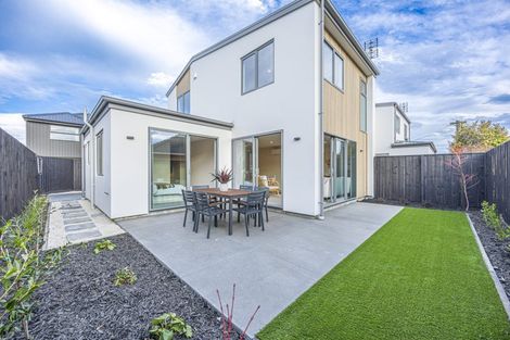 Photo of property in 19 Winton Street, St Albans, Christchurch, 8014