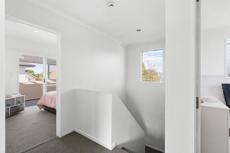 Photo of property in 16 Tika Street, Riccarton, Christchurch, 8041