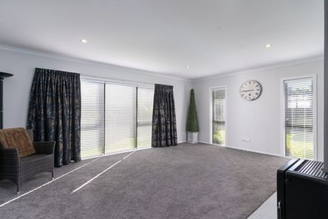 Photo of property in 74a Park Road, Carterton, 5713