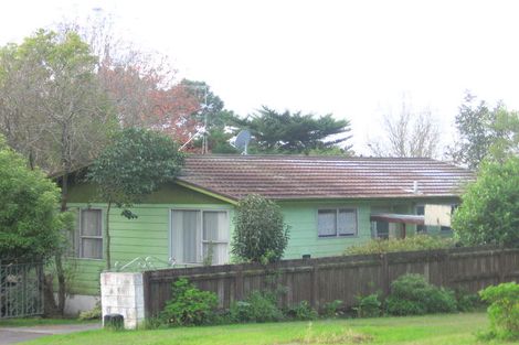 Photo of property in 69 Hartley Terrace, Massey, Auckland, 0614