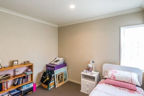 Photo of property in 27 Manhattan Court, Paraparaumu Beach, Paraparaumu, 5032