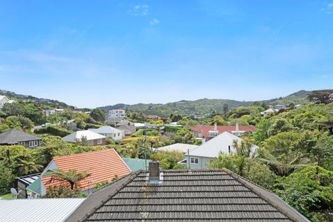 Photo of property in 4 Cardrona Way, Karori, Wellington, 6012