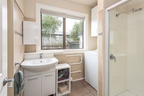 Photo of property in 25 Celia Street, Redcliffs, Christchurch, 8081