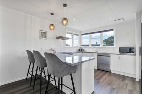 Photo of property in 75 Wrantage Street, Westown, New Plymouth, 4310