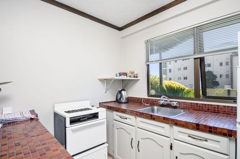 Photo of property in 44a Tay Street, Mount Maunganui, 3116