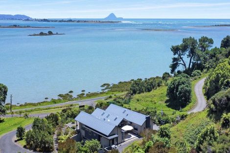 Photo of property in 8 Ohiwa Cove Rise, Waiotahe, Opotiki, 3198