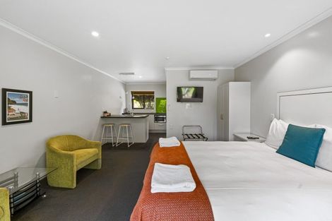 Photo of property in 10 Tangitu Street, Motuoapa, 3382