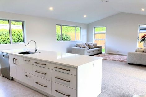 Photo of property in 1 Layla Place, Katikati, 3178