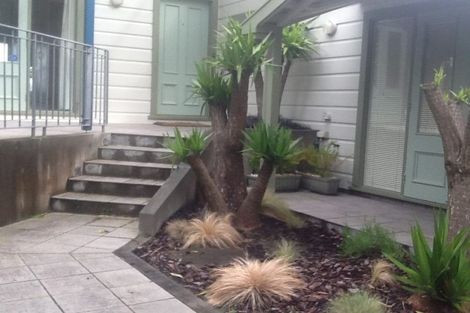 Photo of property in 65 Orangi Kaupapa Road, Northland, Wellington, 6012