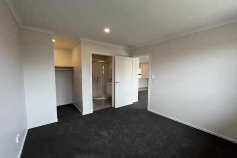 Photo of property in 44 Waruhia Crescent, Rototuna North, 3281