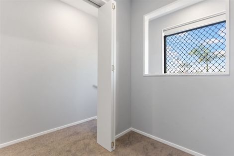 Photo of property in 24 Puma Drive, Golflands, Auckland, 2013