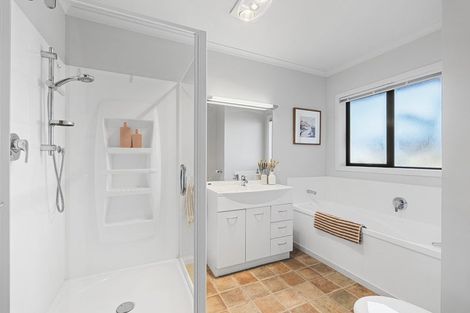 Photo of property in 11 Wilton Street, Westown, New Plymouth, 4310