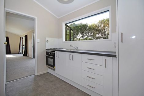Photo of property in 31 Coulthard Terrace, Opaheke, Papakura, 2113