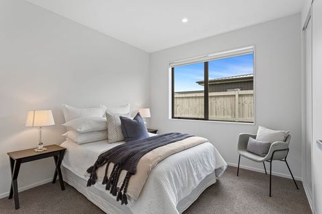 Photo of property in 124 Te Napi Drive, Takanini, Auckland, 2112