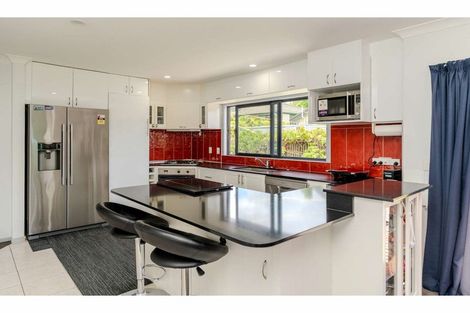 Photo of property in 21 Oakridge Drive, Kerikeri, 0230