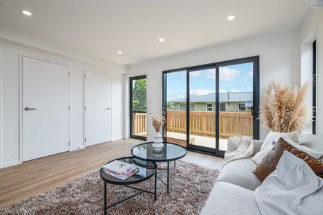 Photo of property in 36c Kaikoura Street, Henderson, Auckland, 0612