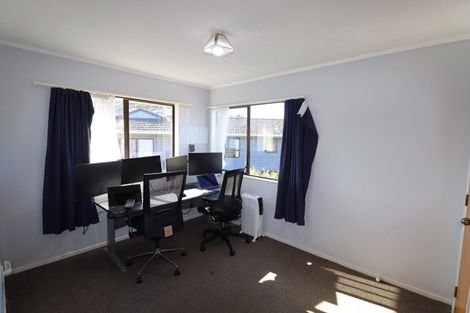 Photo of property in 6a Flinders Place, Johnsonville, Wellington, 6037