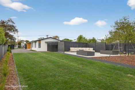Photo of property in 75 Englefield Road, Northwood, Christchurch, 8051