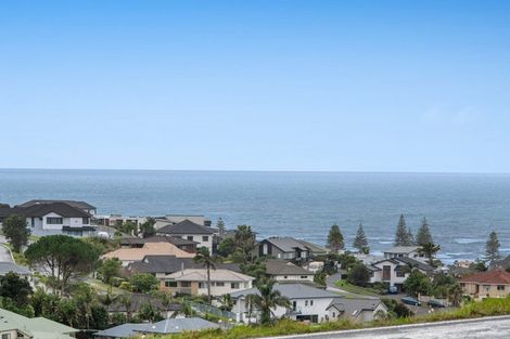 Photo of property in 7 Manawanui Way, Orewa, 0931