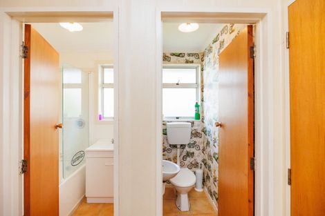 Photo of property in 4 Waihi Place, Westbrook, Palmerston North, 4412