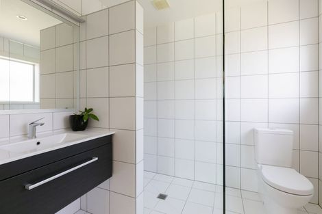 Photo of property in 155 Arataki Road, Havelock North, 4130