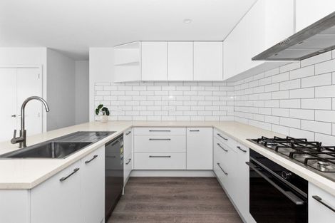 Photo of property in 43b Meeanee Road, Taradale, Napier, 4112