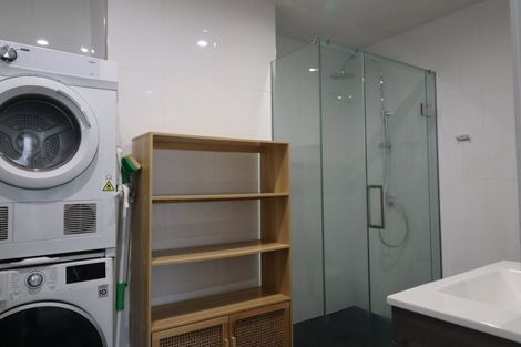 Photo of property in Fountain Court, 16/48u Oriental Parade, Oriental Bay, Wellington, 6011
