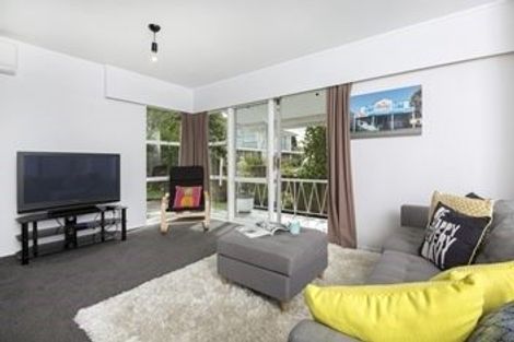 Photo of property in 2/44 O'halloran Road, Howick, Auckland, 2014